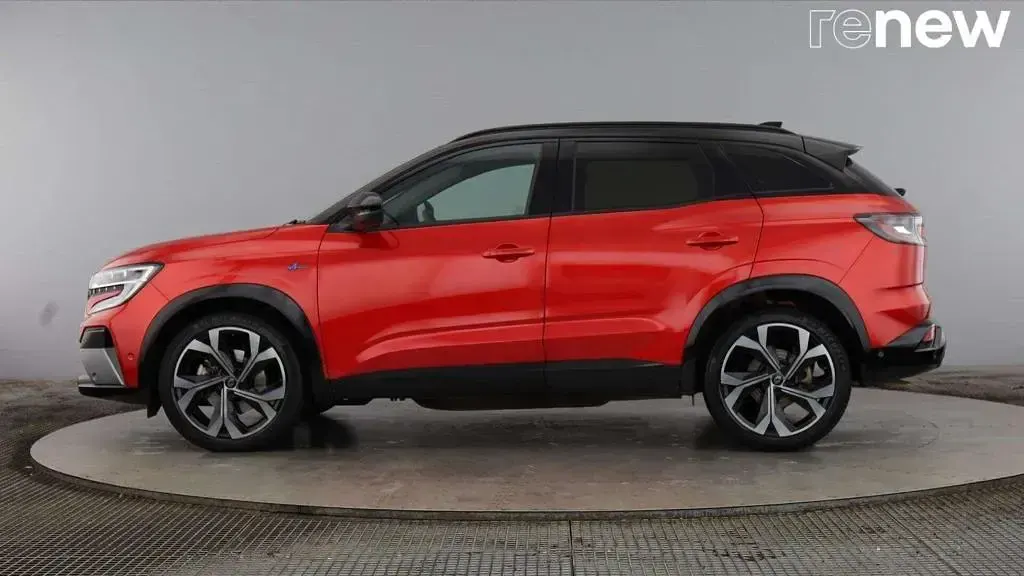 Used Renault Austral Techno Esprit Alpine 200 HP (147 kW) 2025 Red/black  SUV