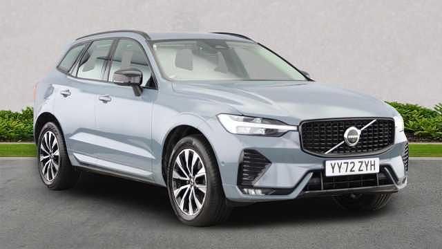 Usado Volvo XC60 Plus 197 HP (144 kW) 2023 Cinzento SUV