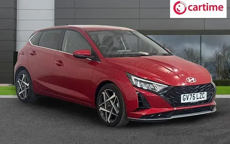 Used Hyundai i20 Premium 101 HP (74 kW) 2025 Hatchback