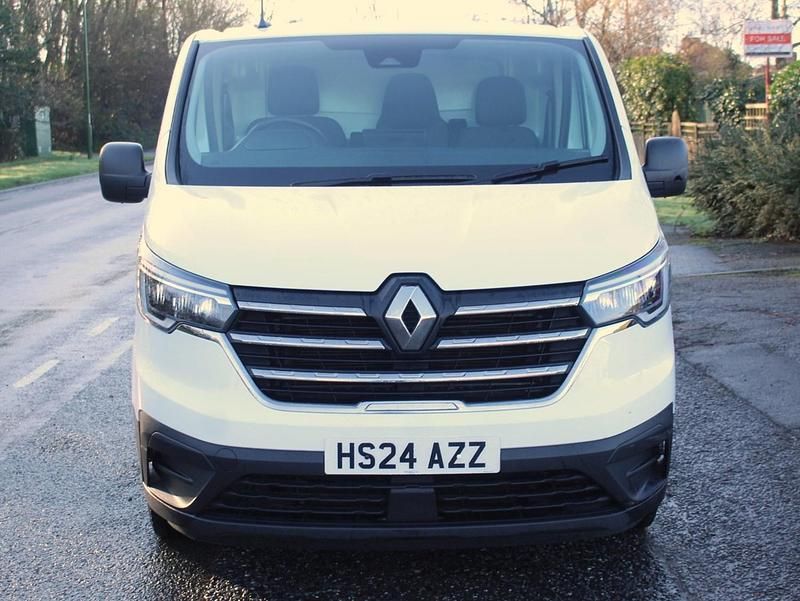 Used Renault Trafic 2024 White MPV