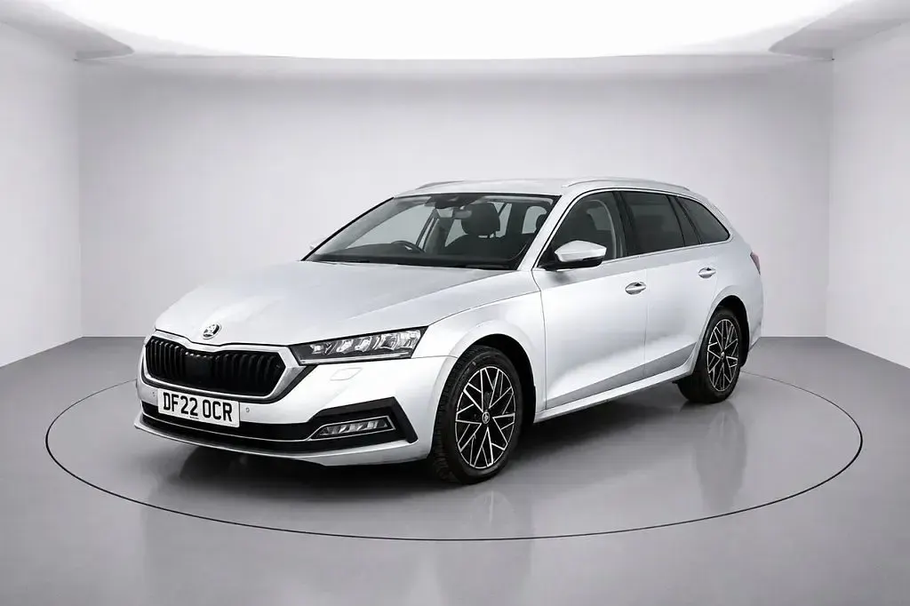 Used Skoda Octavia SE L 2022 Silver Estate
