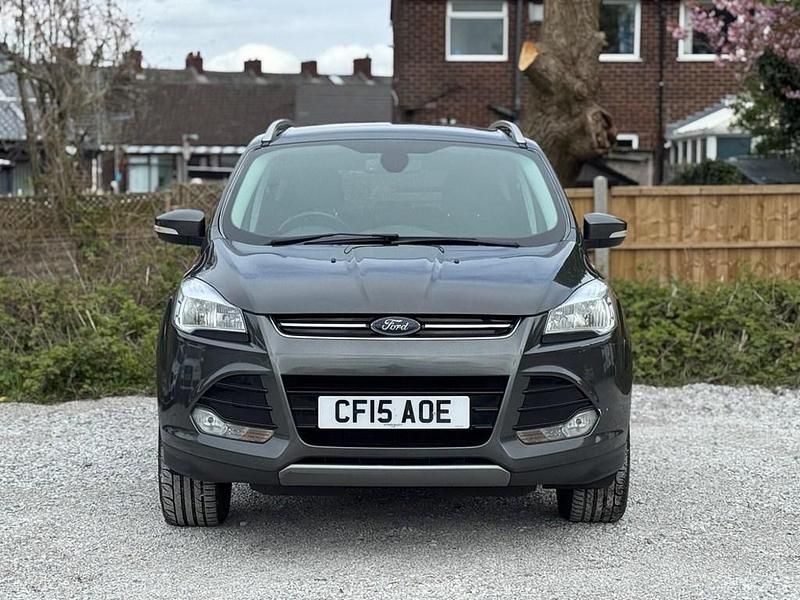 Usado Ford Kuga Titanium 2015 Cinzento SUV