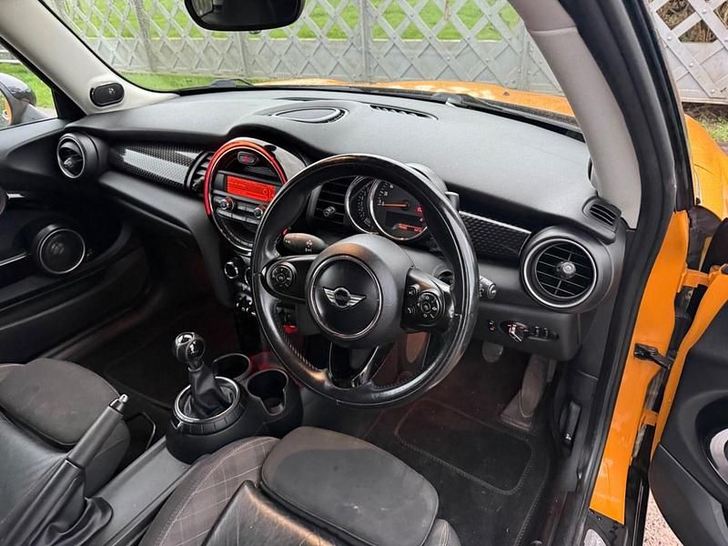 Usado Mini Cooper S Hatch 2014 Laranja Citadino