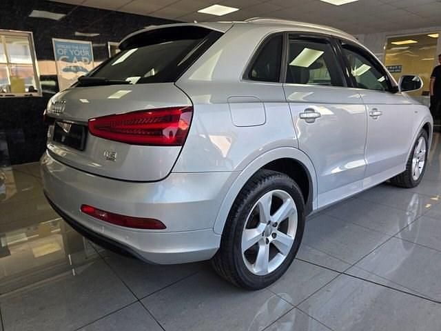 Begagnad Audi Q3 S-Line 170 HK (125 kW) 2012 SUV