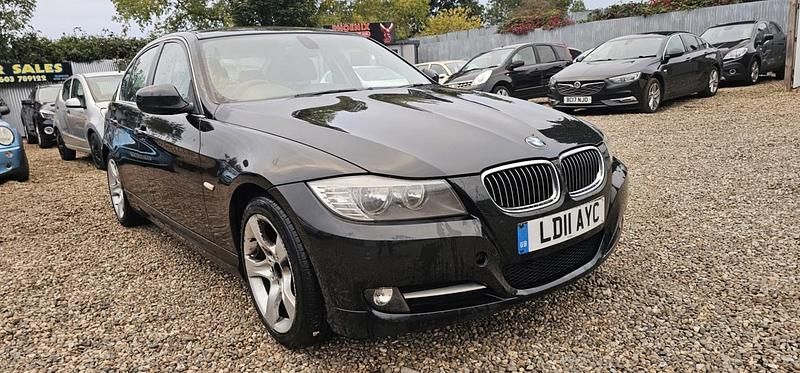 Black Used 2011 BMW 318 Exclusive Sedan | £2,995 (A bit pricey) - Image 1/4