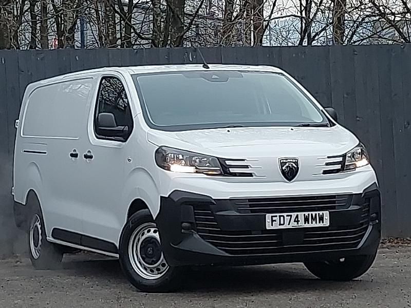 White Used 2024 Peugeot Expert Van | £17,498 (Fair price) - Image 1/4