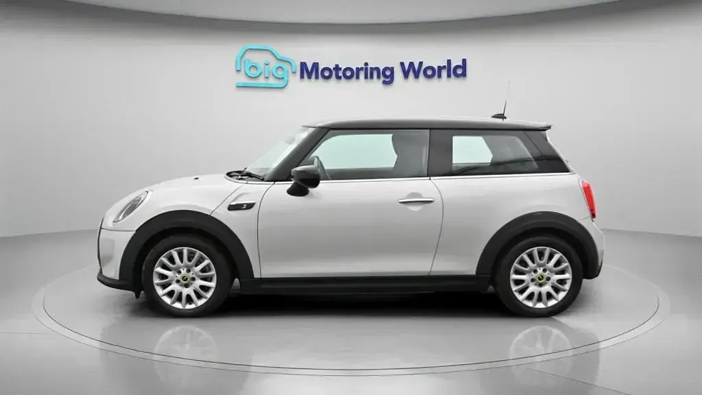 Used Mini Cooper SE Hatch 135 kW (184 HP) 2021 Hatchback