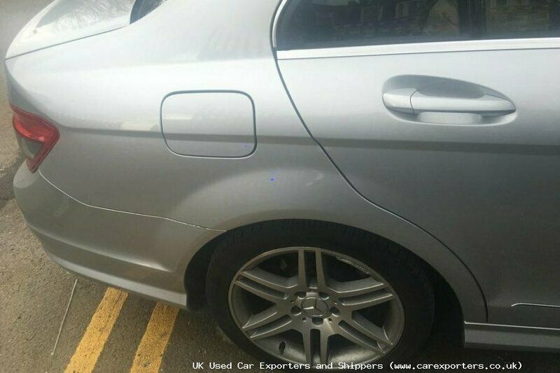 Usado Mercedes C180 156 HP (114 kW) 2009 Sedan