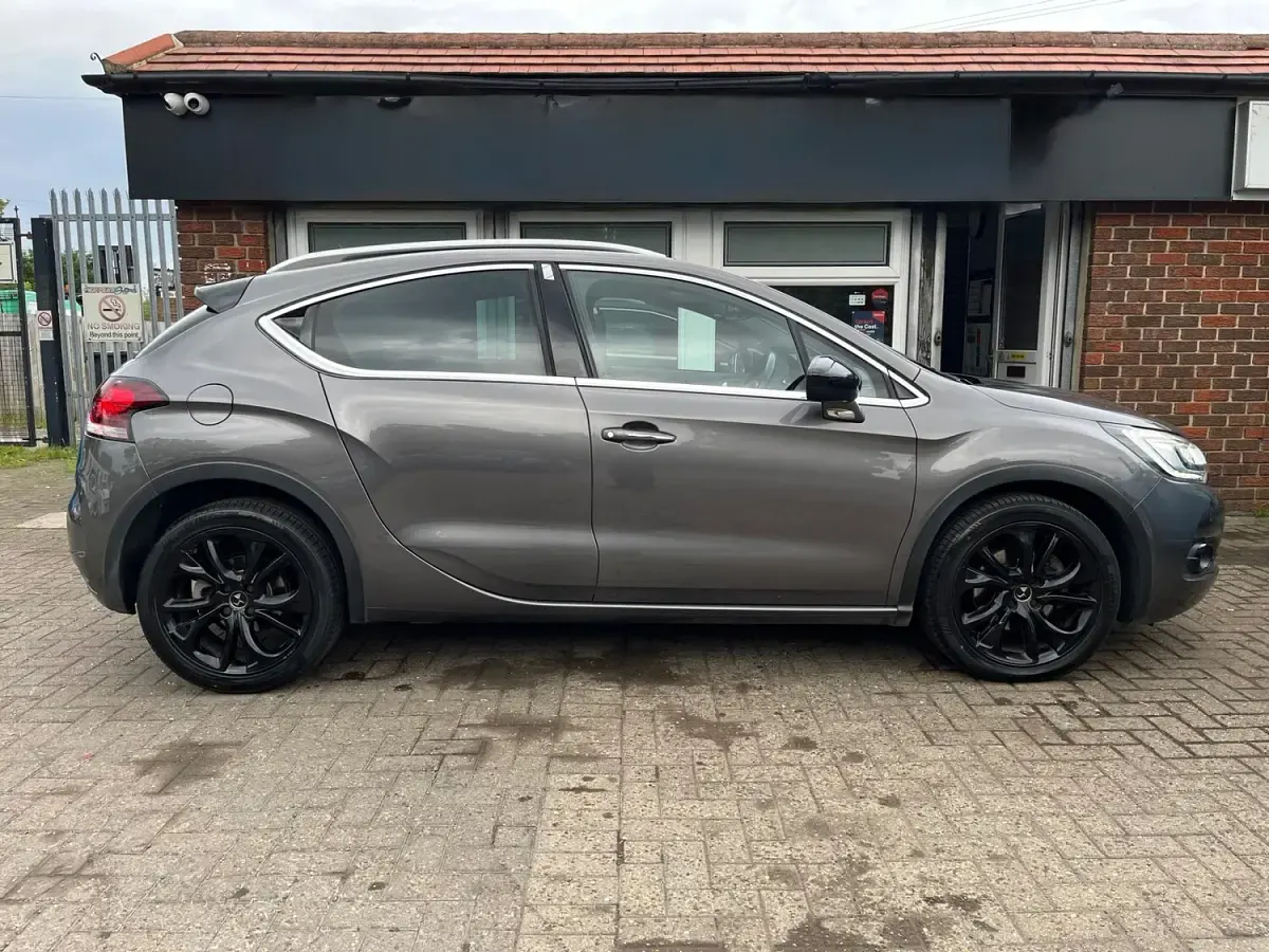Used DS Automobiles DS4 150 HP (110 kW) 2016 Grey Hatchback