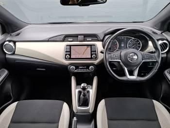 Image 3/4