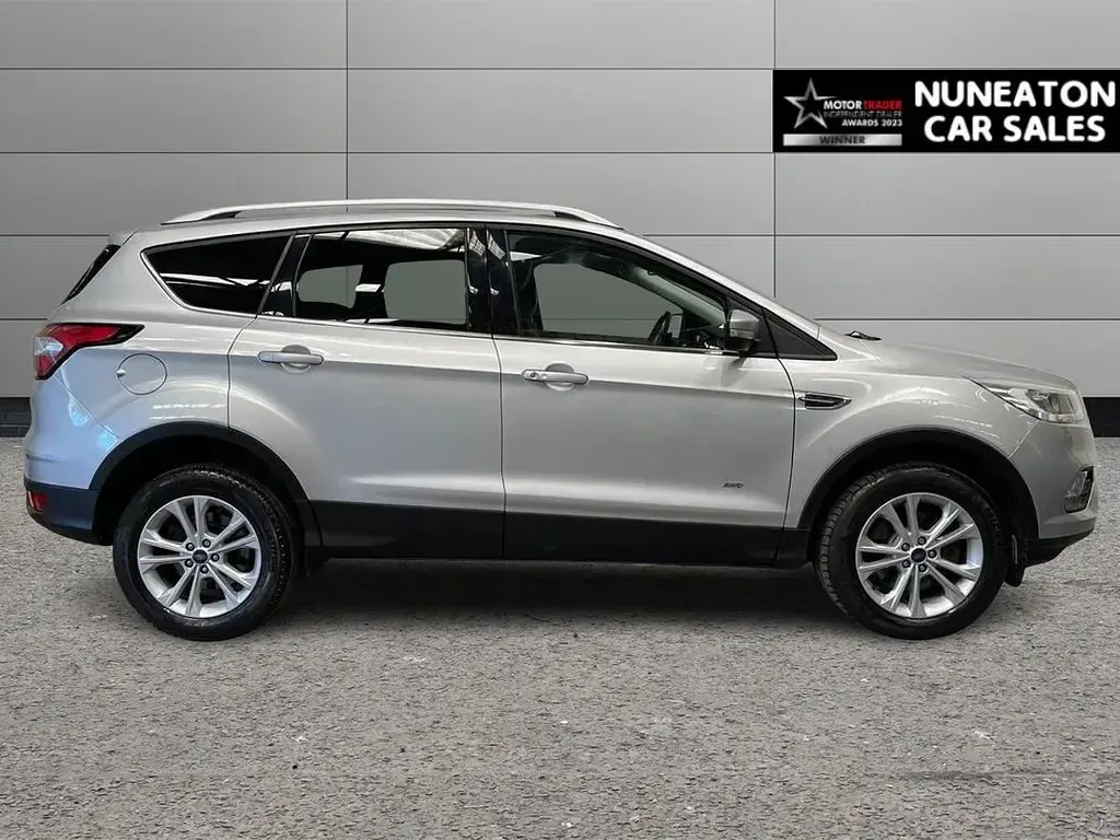 Used Ford Kuga Titanium 182 HP (133 kW) 2018 Silver SUV