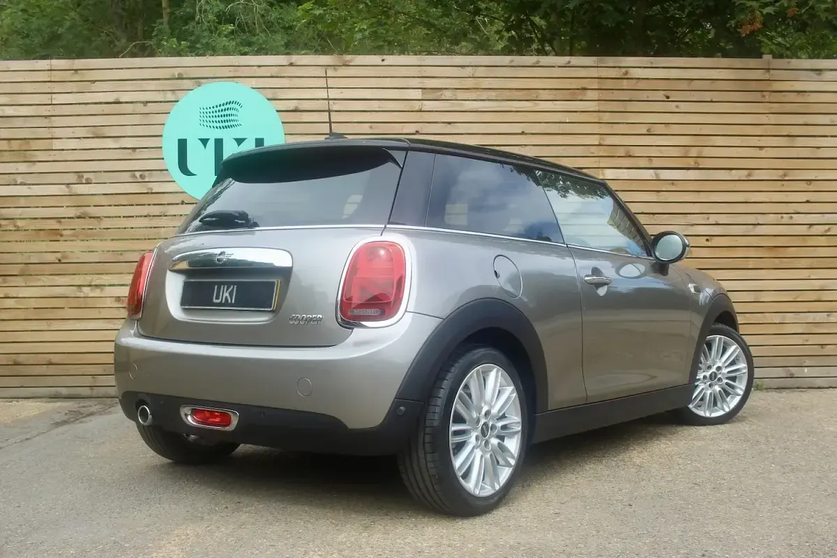 Used Mini Cooper Exclusive 2019 Silver Hatchback
