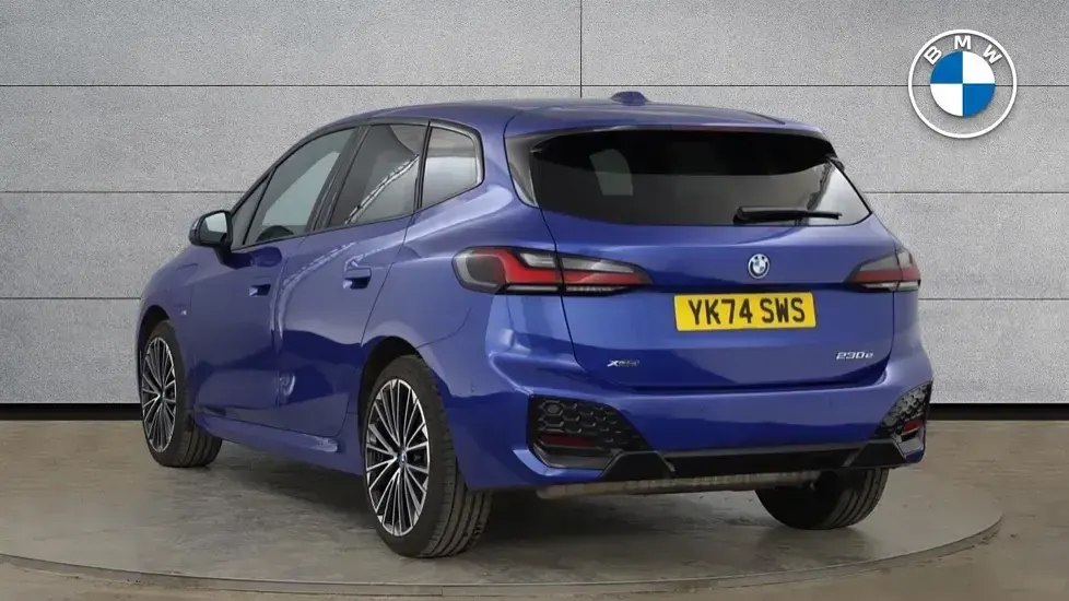 Usado BMW 230e Active Tourer M Sport 322 CV (236 kW) 2025 Azul Monovolumen
