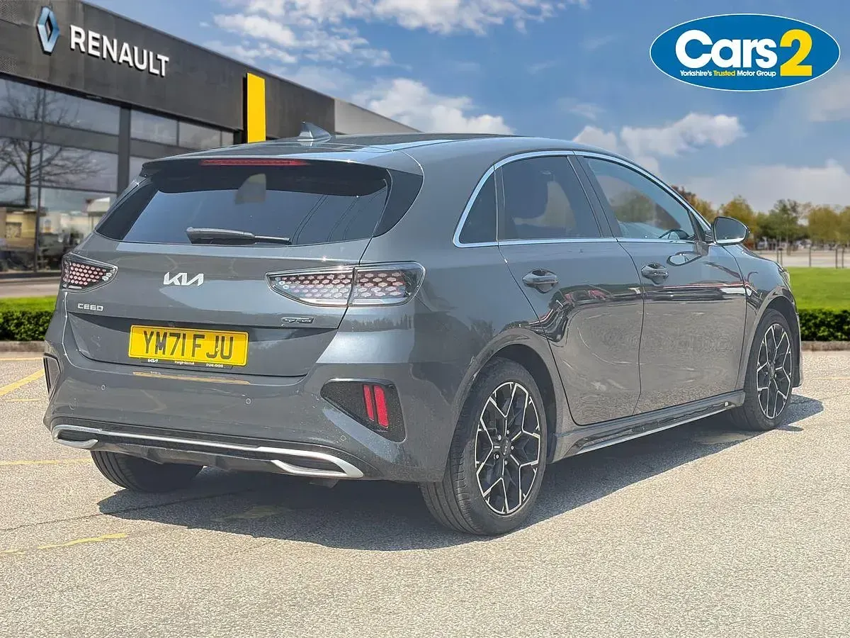Used Kia Ceed GT-Line 160 HP (117 kW) 2022 Grey Hatchback