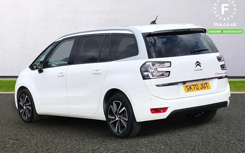 Używany Citroën C4 SpaceTourer Shine 131 KM (96 kW) 2021 Biały Minivan