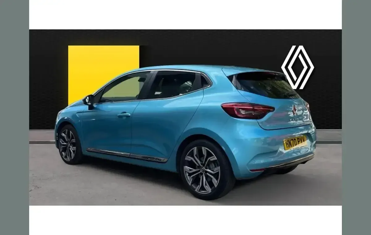 Used Renault Clio Version S 138 HP (101 kW) 2020 Blue Hatchback