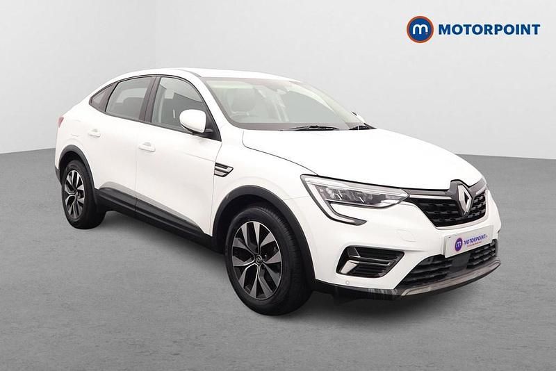 White Used 2021 Renault Arkana Iconic SUV | £14,499 (Fair price) - Image 1/4
