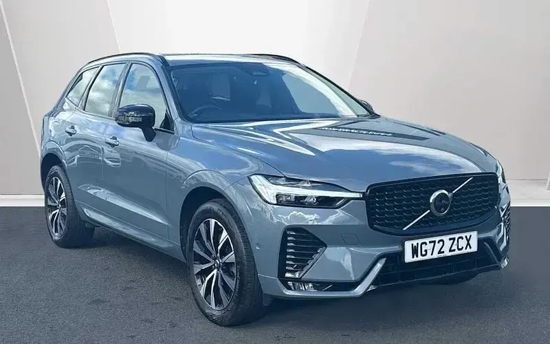 Begagnad Volvo XC60 Plus 197 HK (144 kW) 2023 SUV