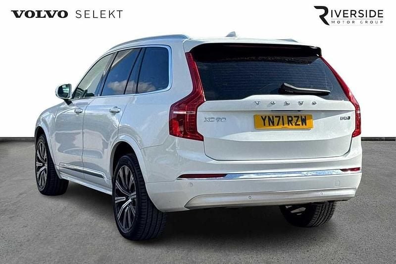 Used Volvo XC90 Inscription 235 HP (172 kW) 2021 Ice white SUV