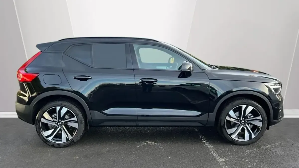 Used Volvo XC40 Plus 2025 Black SUV