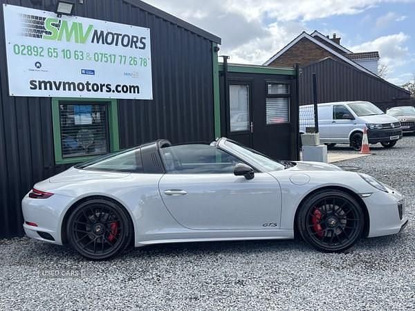 Usado Porsche 911 2017 Cinzento Cabrios