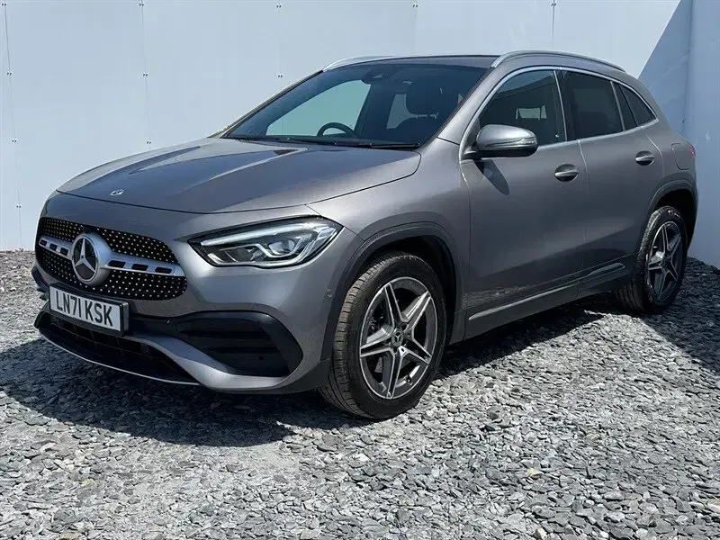 Used Mercedes GLA250 Exclusive 218 HP (160 kW) 2021 Grey SUV