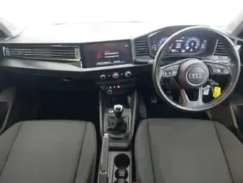 Used Audi A1 Design 95 HP (69 kW) 2023 Blue SUV