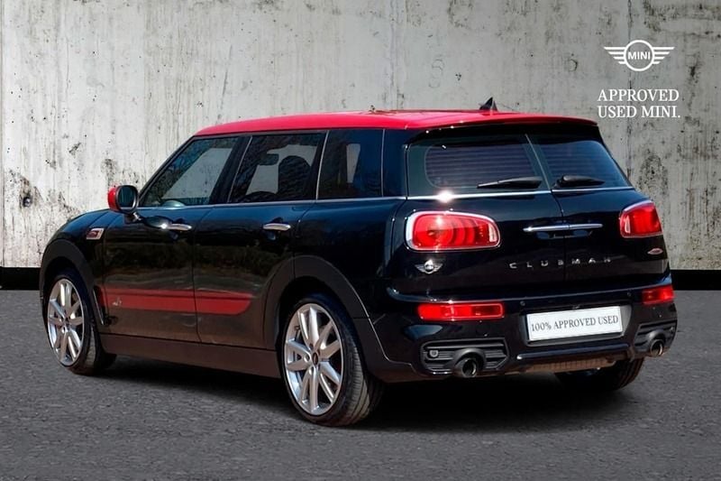 Used Mini John Cooper Works Clubman Chili 231 HP (169 kW) 2018 Midnight black  Estate