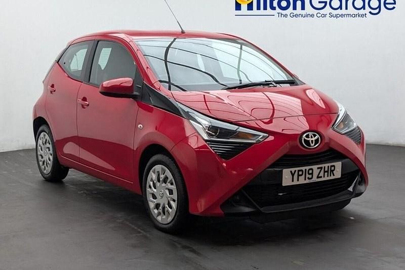 Red Used 2019 Toyota Aygo X-play Hatchback | £7,900 (Good price) - Image 1/1