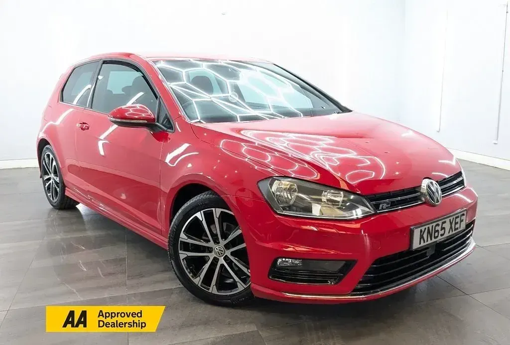 Used VW Golf VII R-line 150 HP (110 kW) 2015 Hatchback