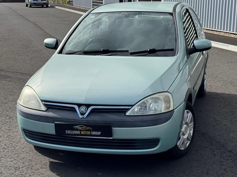 Used Vauxhall Corsa Comfort 2002 Green Hatchback