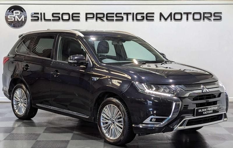 Used Mitsubishi Outlander P-HEV 2018 Black Estate