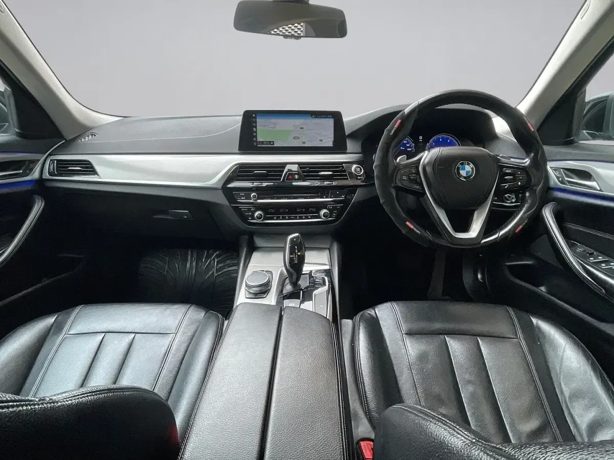 Usado BMW 520 Comfort Edition 2017 Negro Berlina