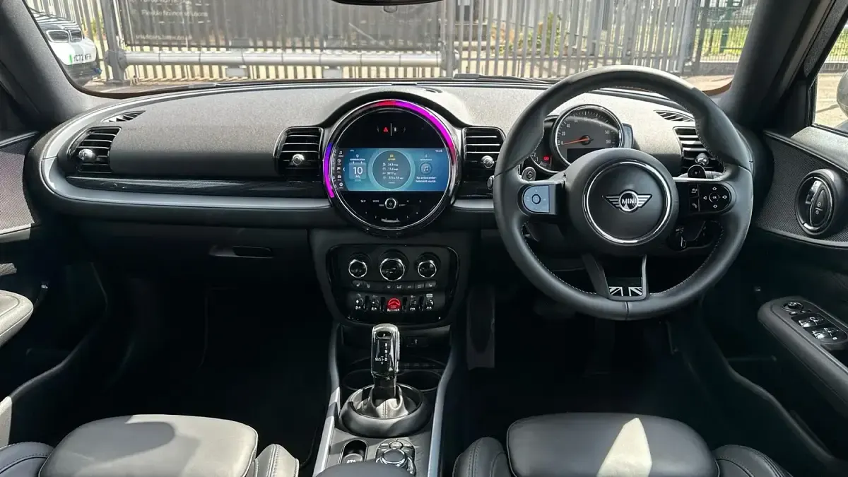 Used Mini Cooper Clubman Exclusive 178 HP (130 kW) 2022 Black Estate