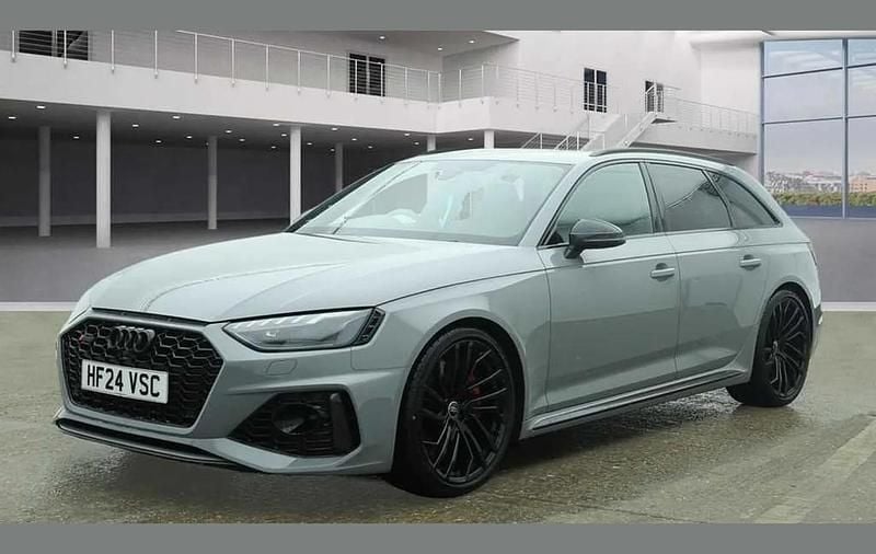 Used Audi RS4 Design 444 HP (326 kW) 2024 Grey Estate