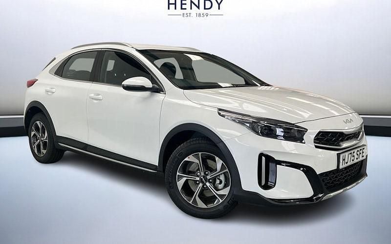 New 2025 Kia XCeed SUV | £19,899 (Good price) - Image 1/4