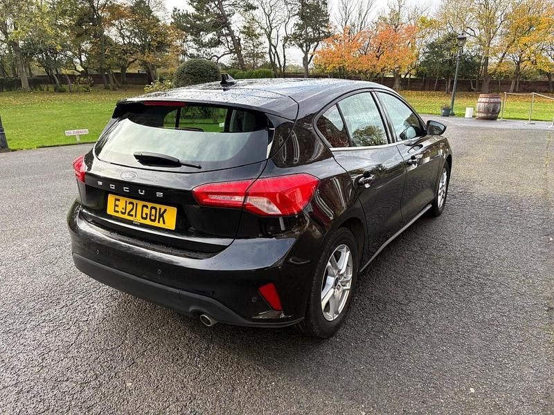 Used Ford Focus Zetec 120 HP (88 kW) 2021 Black Hatchback