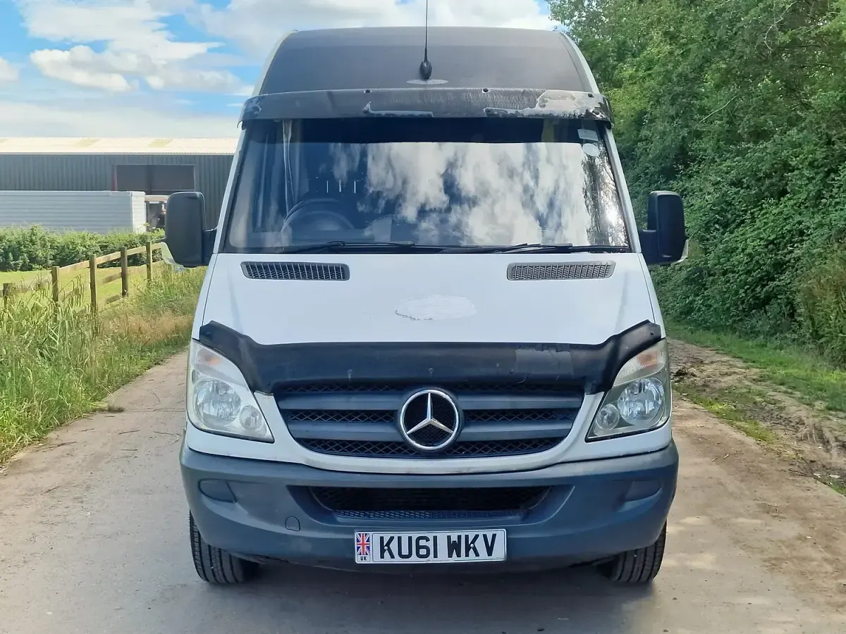Used Mercedes Sprinter 129 HP (94 kW) 2011 White Van