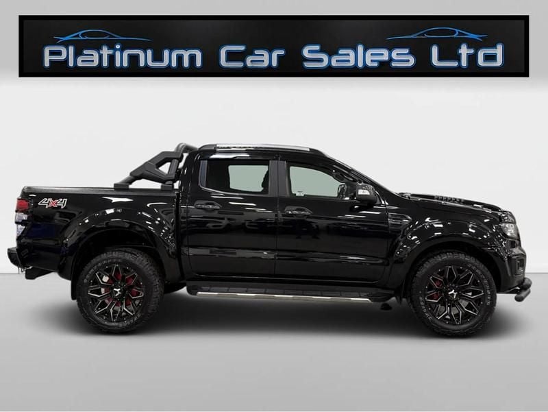 Używany Ford Ranger Wildtrack 2021 Czarny Pickup