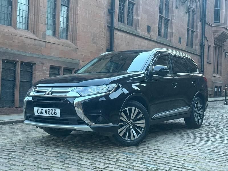 Used Mitsubishi Outlander 2019 Black SUV
