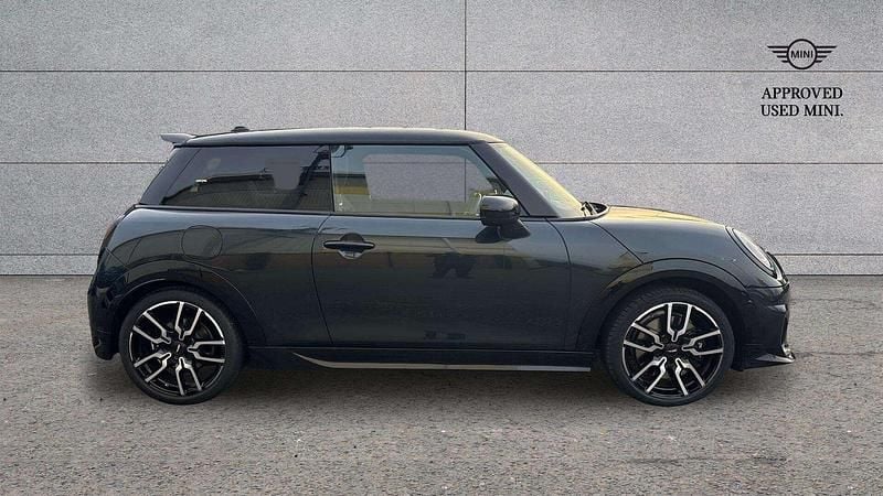 Used Mini Cooper Hatch 154 HP (113 kW) 2024 Grey Hatchback