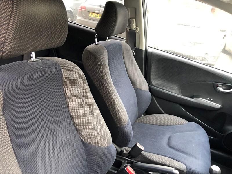 Used Honda Jazz EX 2013 White Hatchback