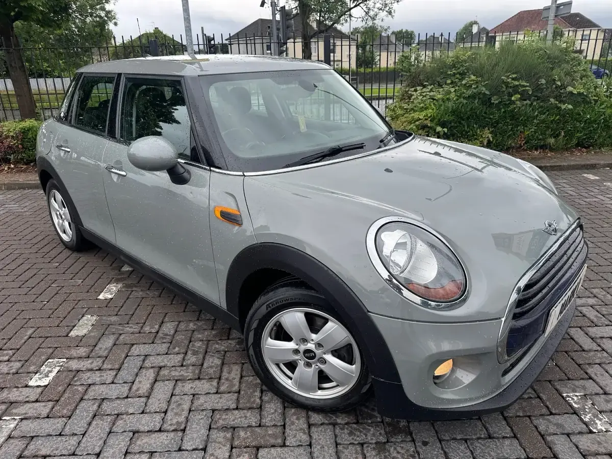 Used Mini Cooper D Hatch 116 HP (85 kW) 2015 Grey Hatchback