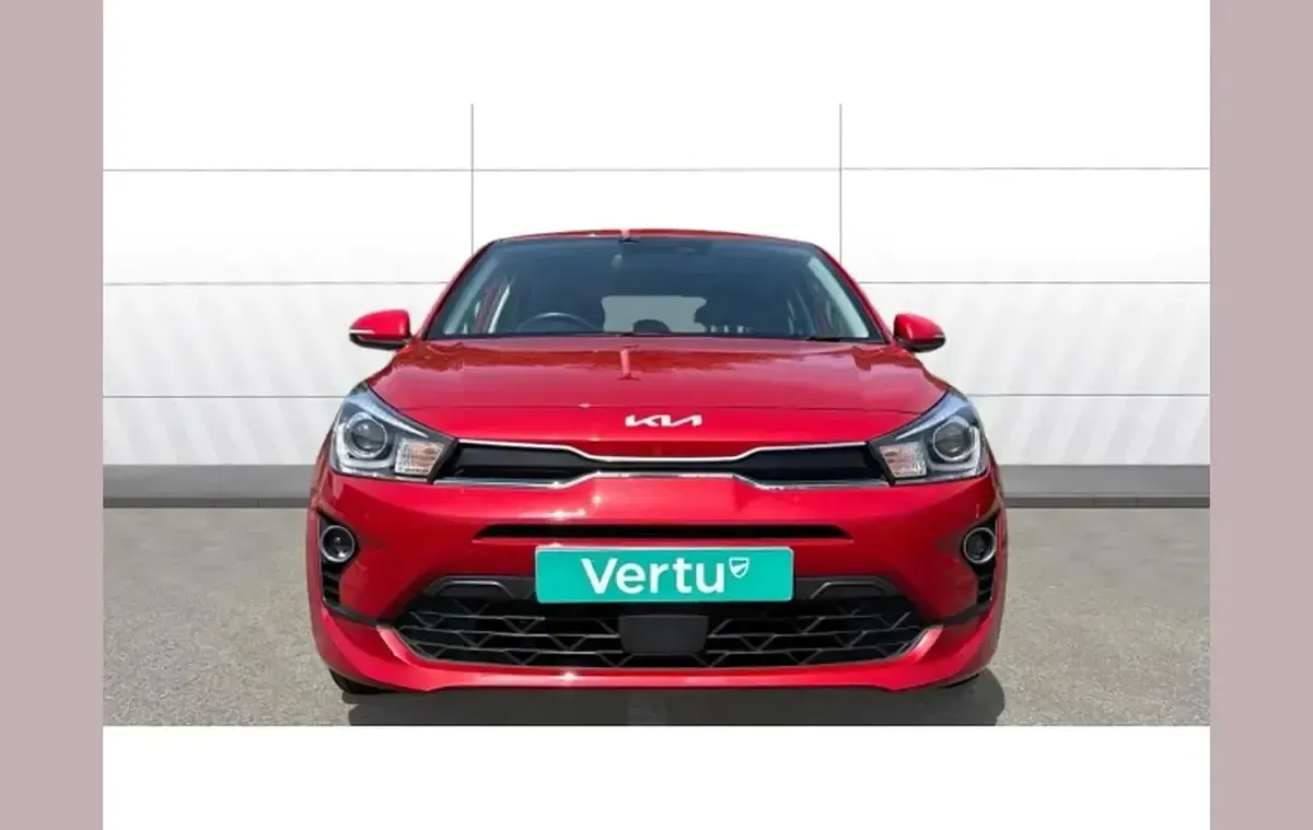 Used Kia Rio 83 HP (61 kW) 2023 Red Hatchback