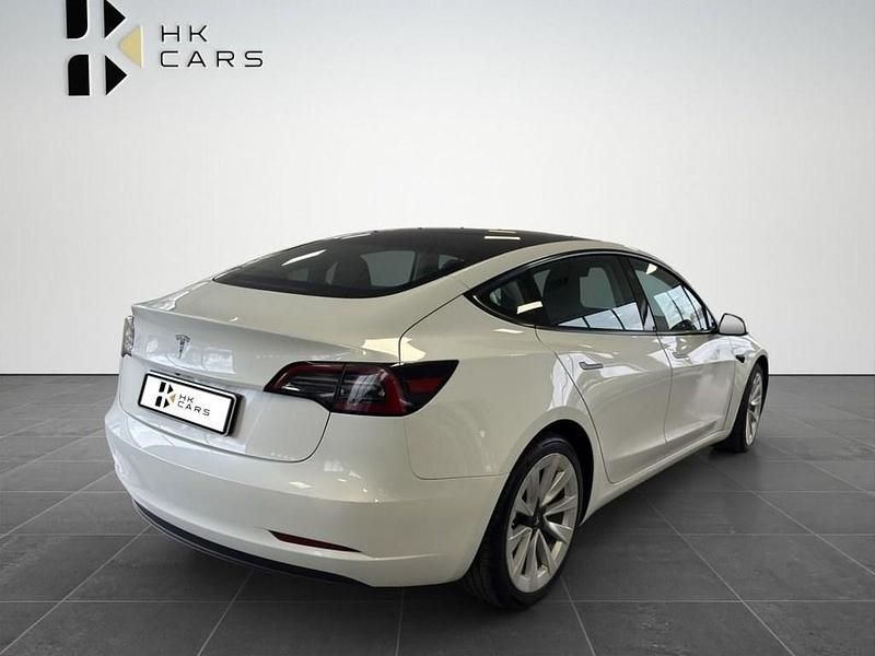 Used Tesla Model 3 RWD 177 kW (241 HP) 2023 White Sedan