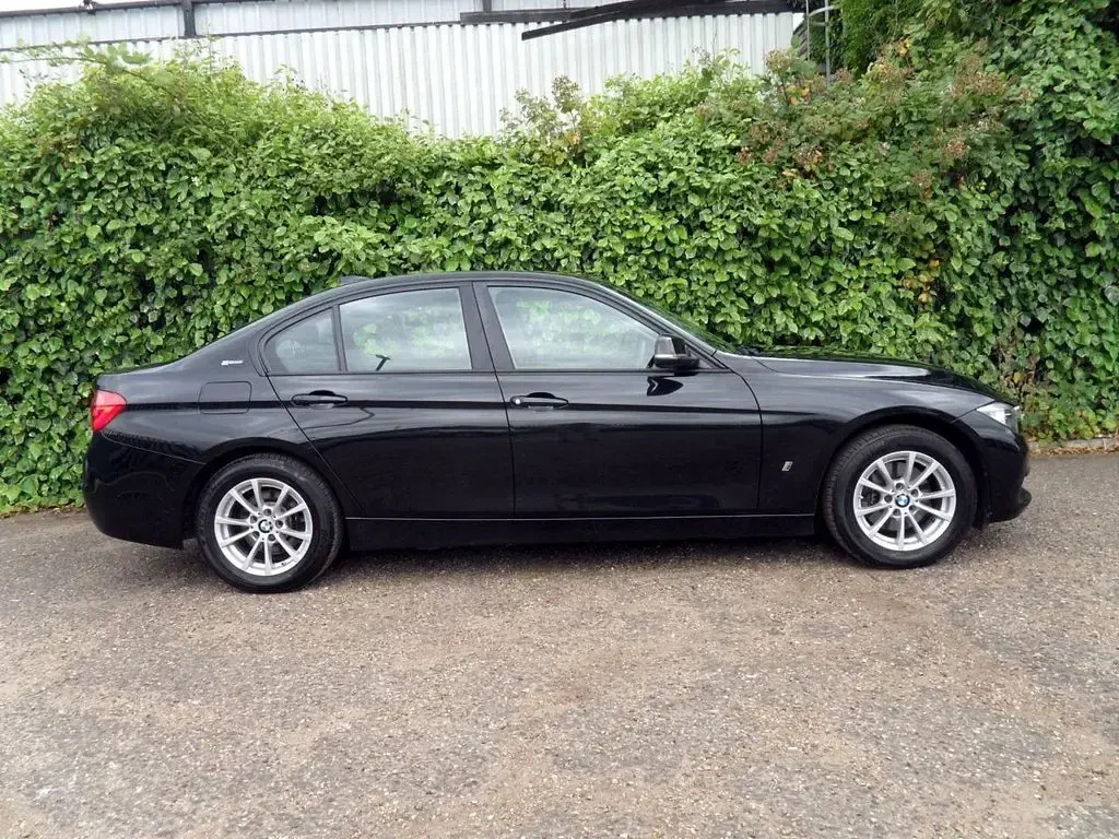 Used BMW 330 Comfort Edition 249 HP (183 kW) 2017 Black Sedan