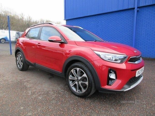 Red Used 2018 Kia Stonic 2 SUV | £9,595 (Fair price) - Image 1/4