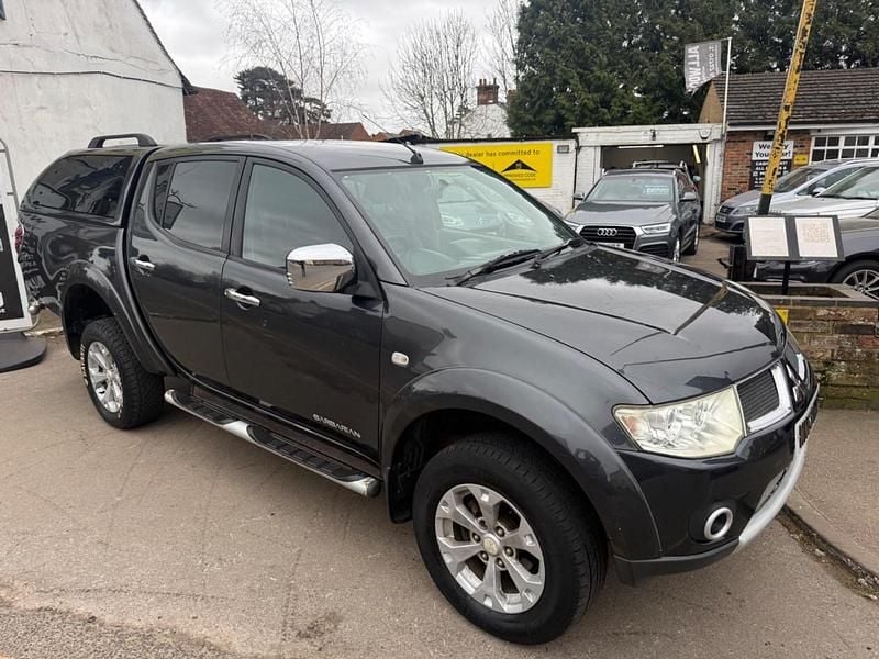 Used Mitsubishi L200 176 HP (129 kW) 2013 Grey Pickup