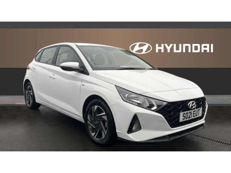 Used Hyundai i20 SE 100 HP (73 kW) 2021 White Hatchback