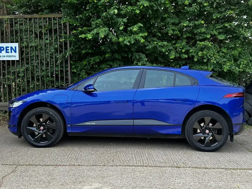 Used Jaguar I-Pace SE 294 kW (400 HP) 2018 Blue SUV